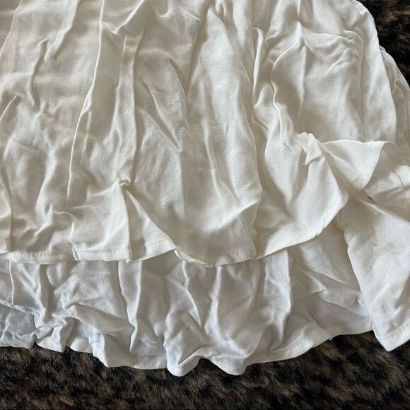 NWT Entro Dress Size Small Smocked White Long Sleeve Off Shoulder Tiered Skirt - Picture 7 of 8